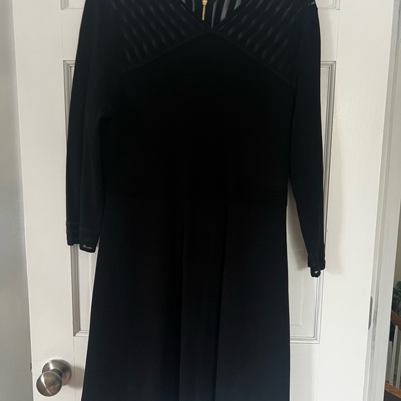 Calvin Klein Dresses & Skirts - Calvin Klein Black Long Sleeve Dress
